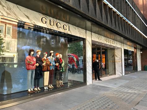 gucci de bijenkorf near me|gucci shops near me.